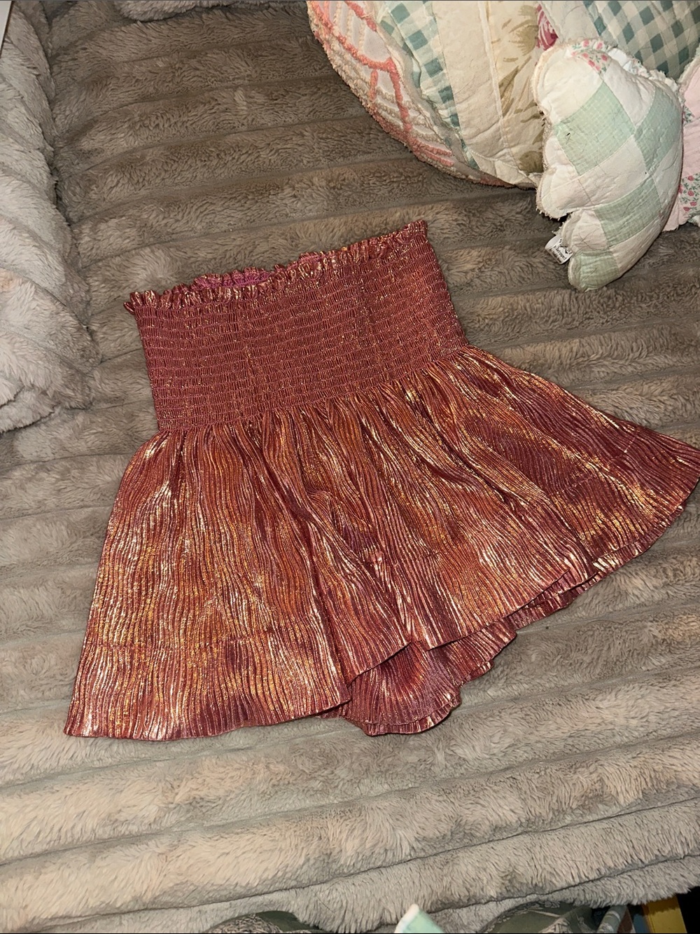QUEEN OF SPARKLES Rusty Copper Metallic Pleated Mini Shorts